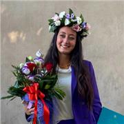 Laureata con lode in magistrale di Biotecnologie Molecolari propone lezioni di fisica, matematica e chimica.